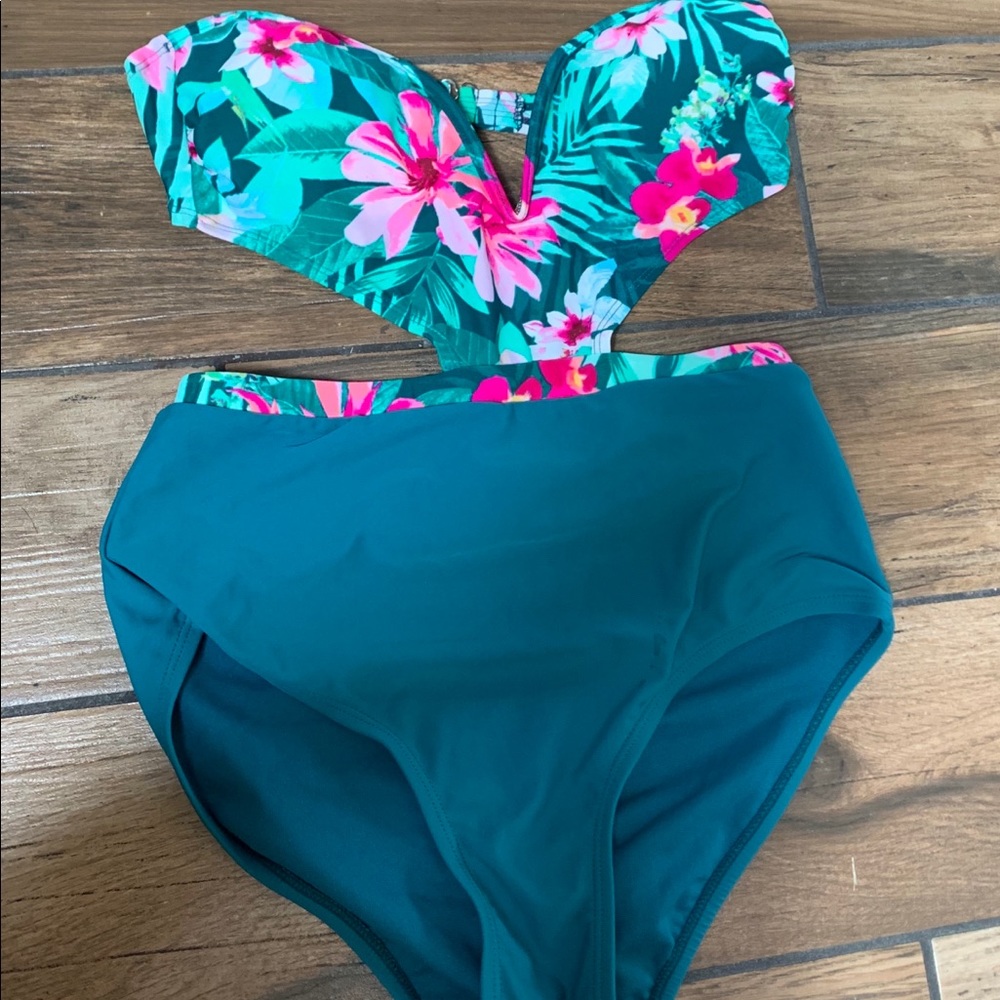 Excellent condition - GB one piece swimsuit